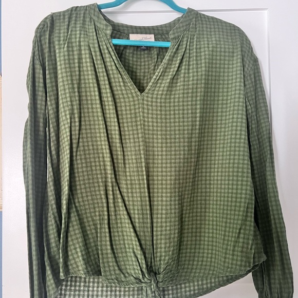 Universal Thread Tops - Universal Thread Olive Checkered Blouse